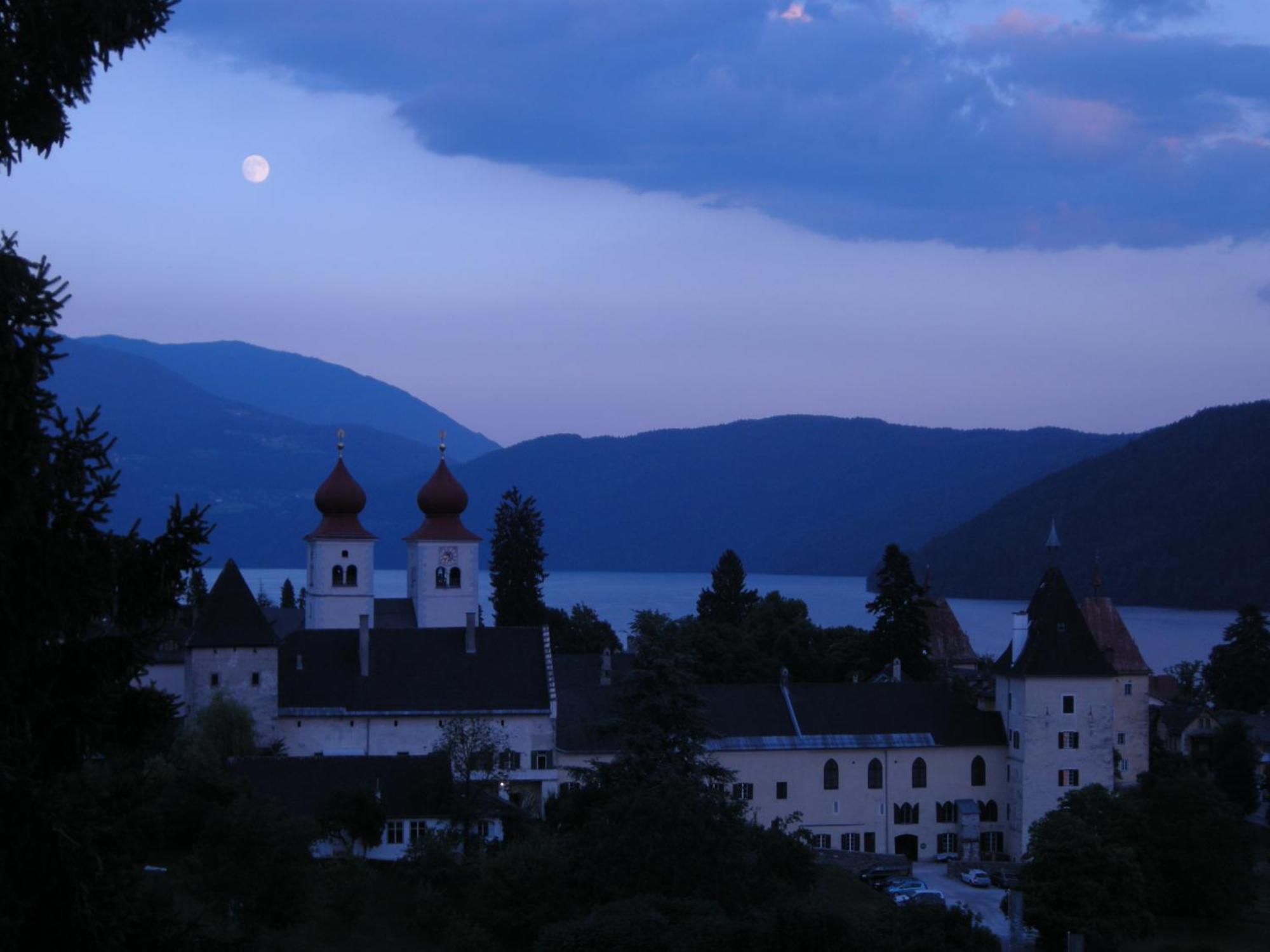 Staudacher Hof-Das Romantische Haus Millstatt Δωμάτιο φωτογραφία